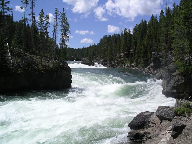 images/C- Yellowstone River (1).jpg